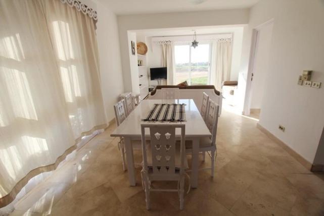 El Gouna Spacious Flat In Steigenberger Golf Apartman *
